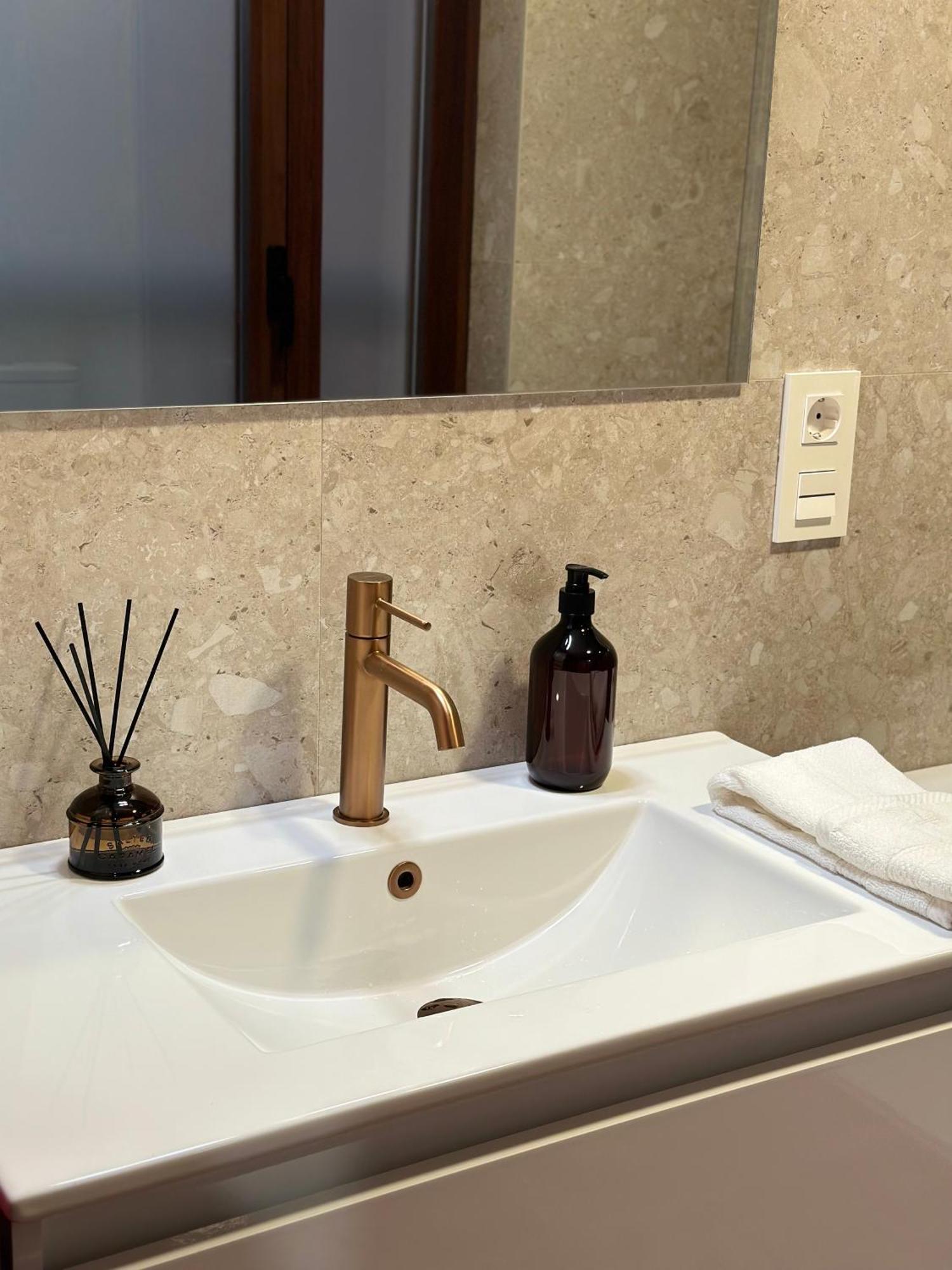 Rua Mayor Msuites サラマンカ エクステリア 写真